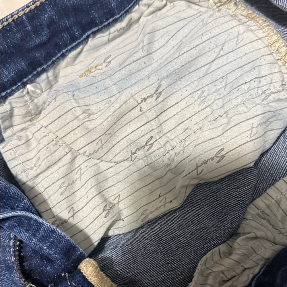 Seven7 Women’s Cuffed Distressed Deep Blue Cropped Jeans – Size 10 - Picture 15 of 16